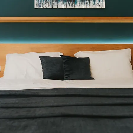 Boulevard Modern Apartment Tirana